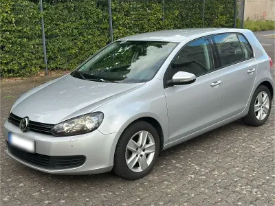 Gebraucht VW Golf VI 122 PS (89 kW) 2009 Silber Kleinwagen