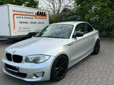 Gebraucht BMW 118 Coupé 143 PS (105 kW) 2013 Grau Coupé
