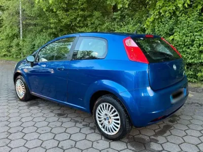 Gebraucht Fiat Punto 80 PS (58 kW) 2008 Blau Kleinwagen