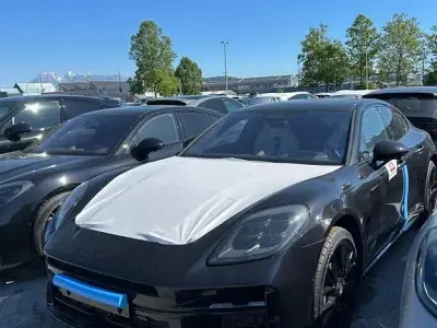 Nuova Porsche Panamera 500 CV (367 kW) 2026 Nero Utilitaria