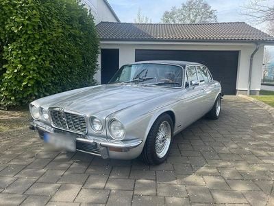 Usata Jaguar XJ12 252 CV (185 kW) 1977 Argento Berlina