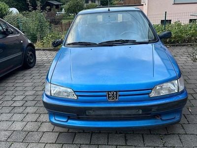 Peugeot 306