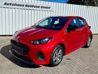 Rot Neu 2025 Mazda 2 Exclusive-Line Limousine | 25.650 € (Etwas zu teuer)