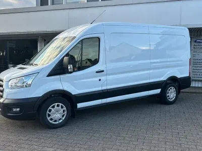 Gebraucht Ford Transit 131 PS (96 kW) 2020 Weiß Van