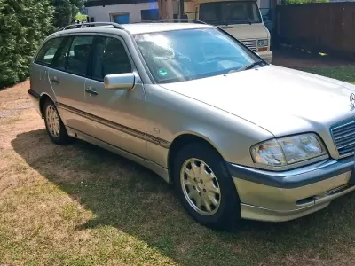 Gebraucht Mercedes C200 Elegance 136 PS (100 kW) 1997 Silber Kombi