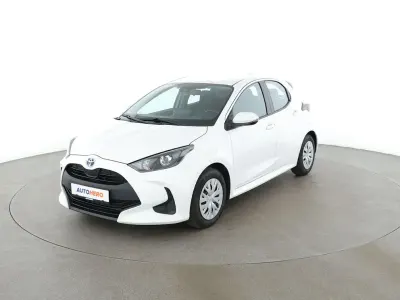 Gebraucht Toyota Yaris Business Edition 116 PS (85 kW) 2022 Weiß Kleinwagen