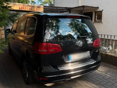 Gebraucht VW Sharan 177 PS (130 kW) 2015 Schwarz Van / Kleinbus
