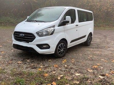 Używany Ford Transit Custom 170 KM (125 kW) 2019 Biały Minivan