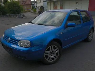 Gebraucht VW Golf III Sport 102 PS (75 kW) 1999 Blau Limousine