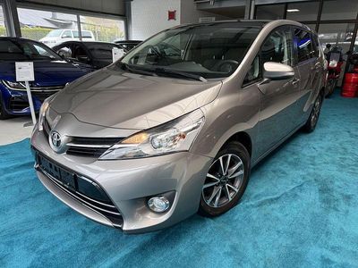 Usata Toyota Verso Skyview Edition 111 CV (81 kW) 2015 Marrone Monovolume