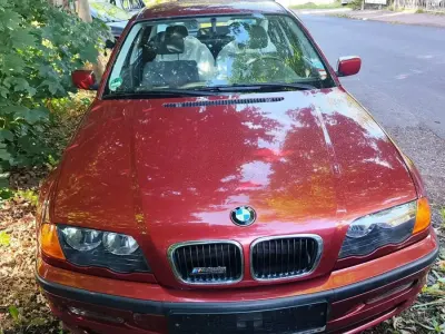 Gebraucht BMW 318 119 PS (87 kW) 1998 Rot Limousine
