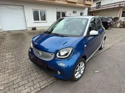 Używany Smart ForFour 141 KM (103 kW) 2016 Srebrny Hatchback