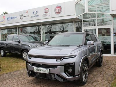 Grau Gebraucht 2025 Ssangyong (KGM) Actyon SUV | 40.690 € (Teuer)