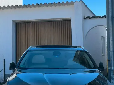 Usata BMW 525 Sport Line 204 CV (150 kW) 2010 Nero Station wagon