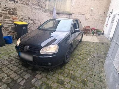 VW Golf V