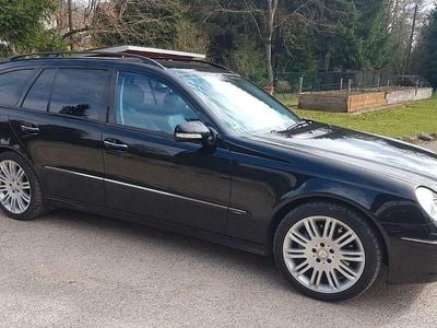 Gebraucht Mercedes 220 170 PS (125 kW) 2008 Schwarz Kombi