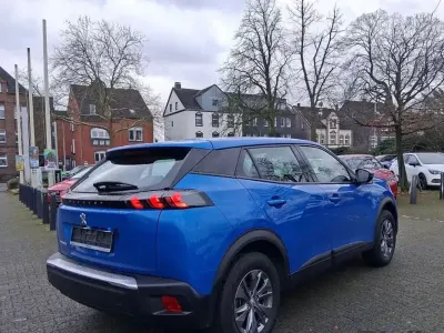 Gebraucht Peugeot e-2008