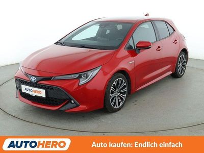 Gebraucht Toyota Corolla Club 122 PS (89 kW) 2019 Rot Limousine