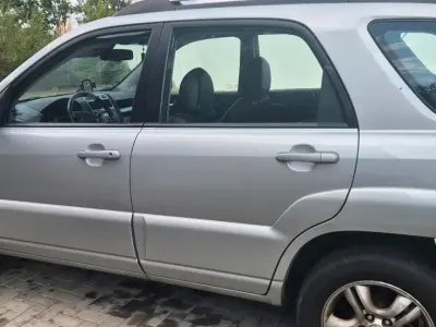 Gebraucht Kia Sportage 142 PS (104 kW) 2006 Silber SUV