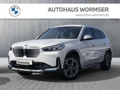 Gebraucht BMW iX1 xLine 225 kW (306 PS) 2023 Weiß SUV