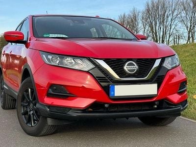 Gebraucht Nissan Qashqai Visia 116 PS (85 kW) 2018 Rot SUV