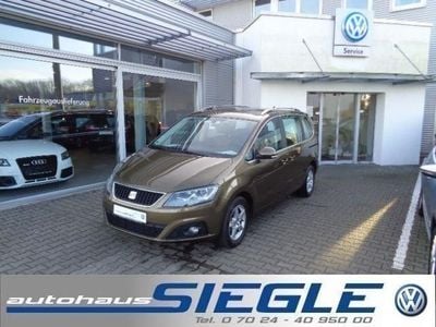 Gebraucht Seat Alhambra Style 140 PS (102 kW) 2013 Andere farbe metallic Van / Kleinbus