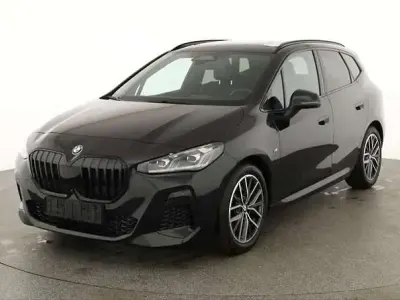 Gebraucht BMW 223 Active Tourer M Sport 218 PS (160 kW) 2025 Schwarz metallic Van / Kleinbus