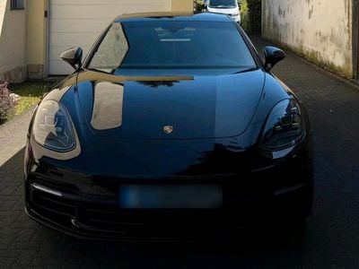 Usata Porsche Panamera 330 CV (242 kW) 2020 Nero Berlina