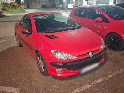 Gebraucht Peugeot 206 CC Filou 109 PS (80 kW) 2003 Rot Cabrio