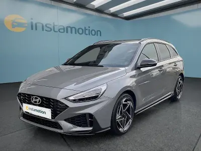 Neu Hyundai i30 140 PS (102 kW) 2025 Grau Kleinwagen