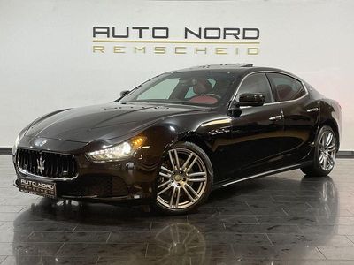 Schwarz Gebraucht 2015 Maserati Ghibli Coupé | 29.490 € (Etwas zu teuer)