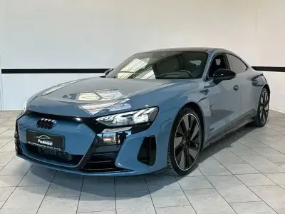 Gebraucht Audi e-tron GT quattro Sport 494 kW (673 PS) 2022 Grau Limousine
