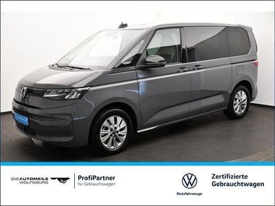Grau Gebraucht 2024 VW Multivan Basis Van | 48.990 € (Guter Preis)