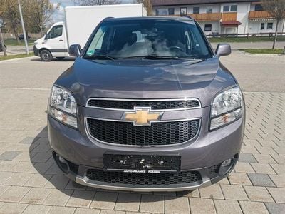 Begagnad Chevrolet Orlando LT 163 HK (119 kW) 2011 Grå Minibuss