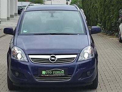 Usata Opel Zafira Family 125 CV (91 kW) 2015 Monovolume