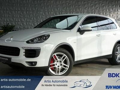Gebraucht Porsche Cayenne 262 PS (192 kW) 2015 Pure white SUV