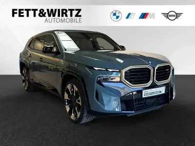 Usata BMW XM Performance 653 CV (480 kW) 2025 Verde SUV