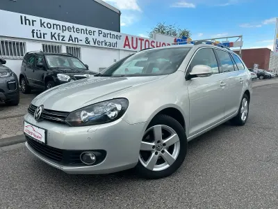 Usata VW Golf VI Comfortline 105 CV (77 kW) 2011 Argento Utilitaria