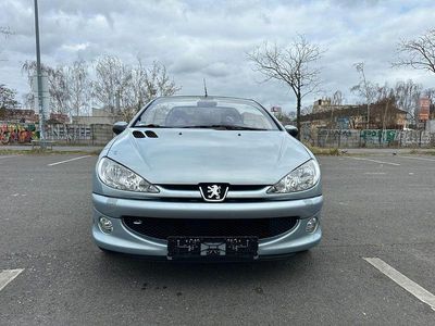 Gebraucht Peugeot 206 CC Platinum 109 PS (80 kW) 2007 Blau Cabrio