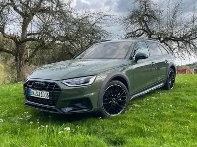 Gebraucht Audi A4 Allroad 265 PS (194 kW) 2024 Grün Kombi