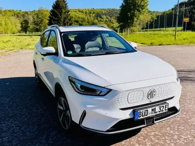 Gebraucht MG ZS Luxury 114 kW (156 PS) 2022 Weiß SUV