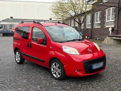 Second-hand Fiat Qubo Trekking 95 CP (69 kW) 2016 Roșu Monovolum