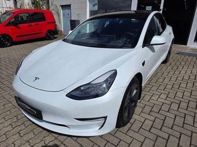 Gebraucht Tesla Model 3 RWD 366 kW (498 PS) 2021 Weiß Limousine