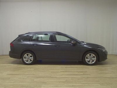 Gebraucht VW Golf VIII Pro 150 PS (110 kW) 2023 Grau Kombi