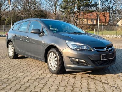 gebraucht Opel Astra Sports Tourer Selection