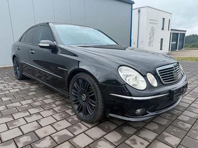Schwarz Gebraucht 2002 Mercedes E55 AMG AMG Limousine | 21.490 €