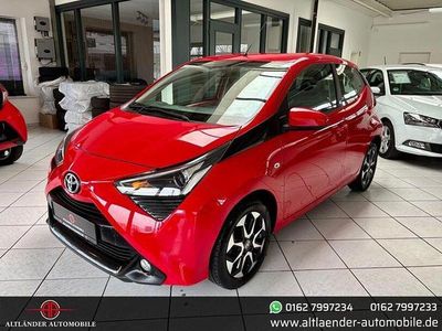 Gebraucht Toyota Aygo X-play 72 PS (52 kW) 2021 Rot Kleinwagen