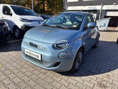 Usata Fiat 500e Icon 86 kW (118 CV) 2022 Blu Utilitaria