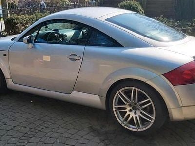Gebraucht Audi TT Design 180 PS (132 kW) 1998 Silber Coupé