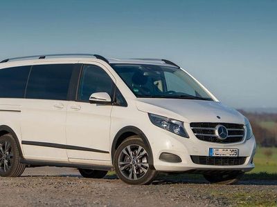 Weiß Gebraucht 2019 Mercedes V250 Edition Van / Kleinbus | 35.000 € (Guter Preis)